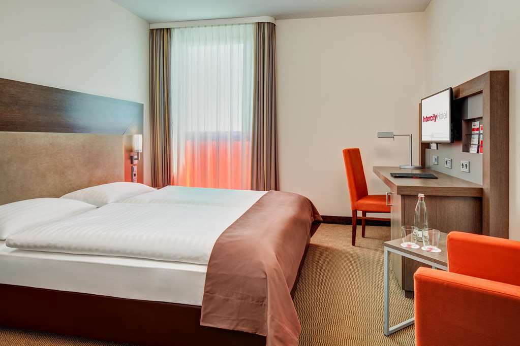 Intercityhotel Berlin Ostbahnhof Номер фото